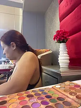 VictoriaFerro online show from July 2026 12:40:01 PM
