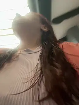 VictoriaFerro online show from July 2026 01:05:01 PM