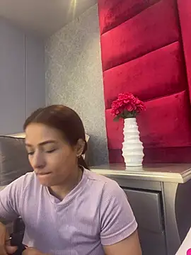 VictoriaFerro online show from July 2026 01:08:02 PM