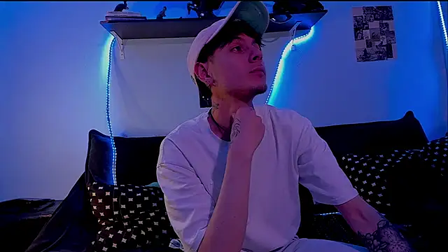 Dioniso guy8 online show from April 2026 10:23:02 PM