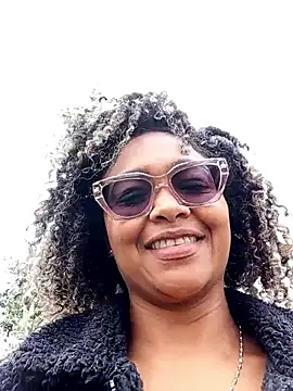 BiiancaEstradaa online show from April 2026 03:37:01 PM