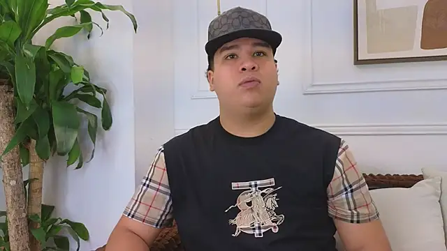 Naim Bennetsex online show from April 2026 06:36:02 PM