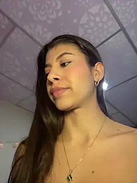 Lenapink19 online show from March 2026 09:19:02 PM