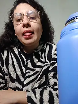 Snapshot of marmary84 chatting on June 2026 10:51:01 PM marmary84 online show from June 2026 10:51:01 PM