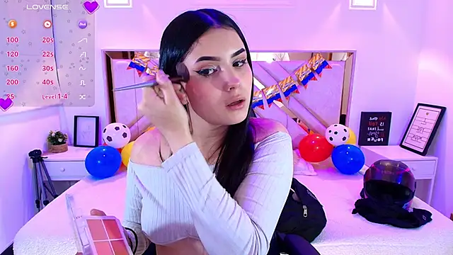 Natalie loffreda online show from June 2026 08:14:01 PM