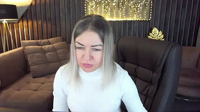 Anna Snows online show from March 2026 06:30:01 AM