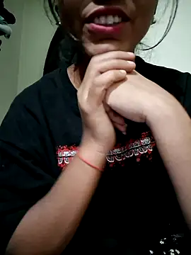 Snapshot of Telugu___Sexygirl___Naidu chatting on November 2025 05:32:02 AM Telugu Sexygirl Naidu online show from November 2025 05:32:02 AM