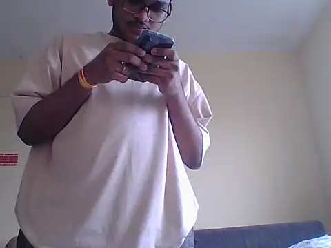 dream32222 online show from September 2025 09:01:01 AM