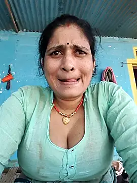 Snapshot of Hot-piuy chatting on September 2025 08:50:01 AM Hot-piuy online show from September 2025 08:50:01 AM