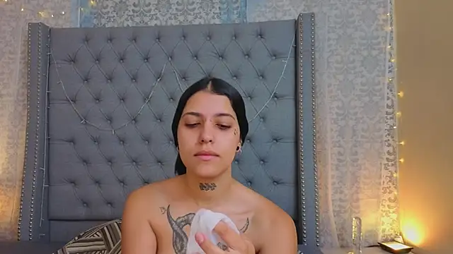 Abby roussee online show from January 2026 06:11:02 PM