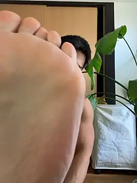 masucle216 online show from October 2025 04:43:02 AM