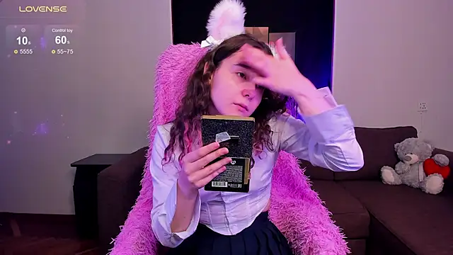 Snapshot of uco_mon chatting on September 2025 02:41:02 PM uco mon online show from September 2025 02:41:02 PM