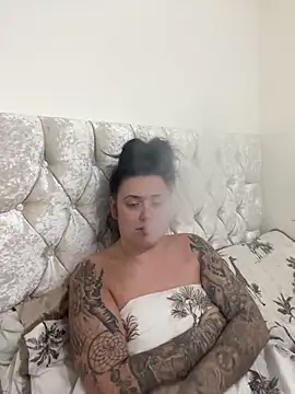 Snapshot of Charsworld chatting on March 2026 08:32:02 AM Charsworld online show from March 2026 08:32:02 AM