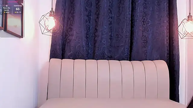 natasha moreno online show from November 2025 12:31:02 PM