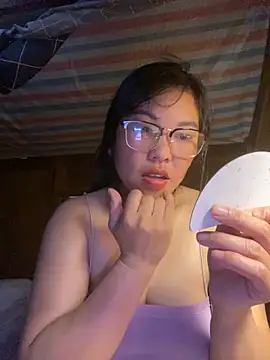 Snapshot of sexybaby_00 chatting on October 2025 04:10:02 AM sexybaby 00 online show from October 2025 04:10:02 AM