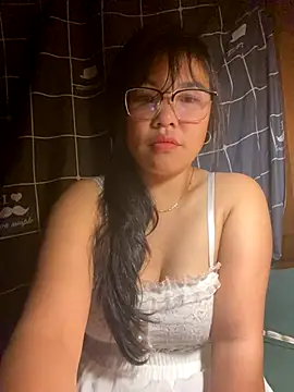 Snapshot of sexybaby_00 chatting on October 2025 08:40:02 PM sexybaby 00 online show from October 2025 08:40:02 PM
