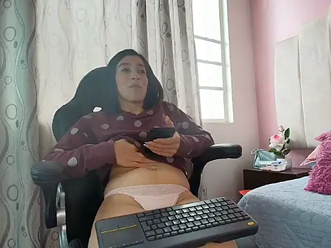 DarlingDuchess  online show from September 2025 03:38:02 PM