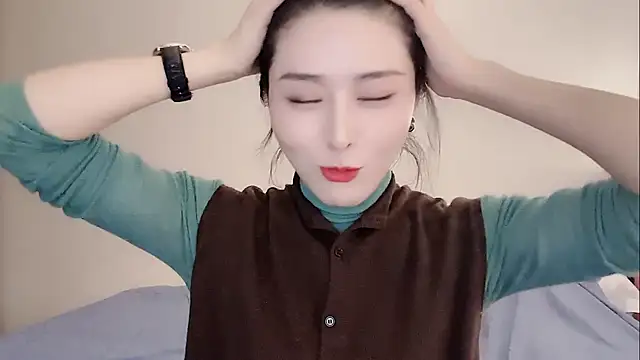 Ianxuan online show from October 2025 07:27:02 AM