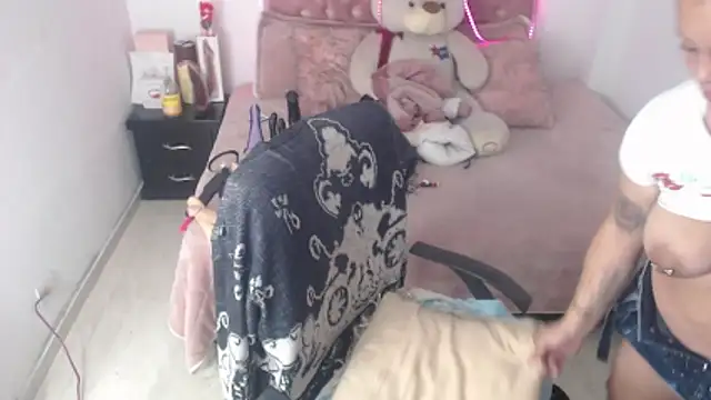 patty squirt  online show from April 2026 09:40:02 AM