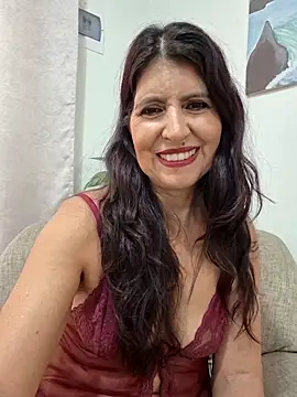 Snapshot of swity_foster chatting on May 2026 02:11:01 PM swity foster online show from May 2026 02:11:01 PM