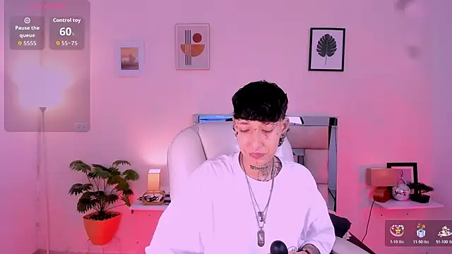 Luci Rose online show from November 2025 03:06:02 AM