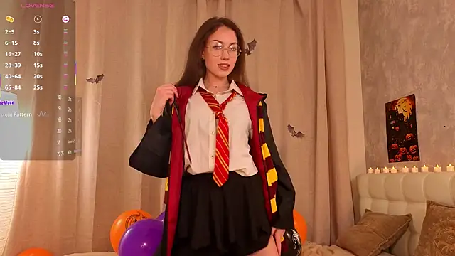 RenateRansone online show from October 2025 05:47:03 PM