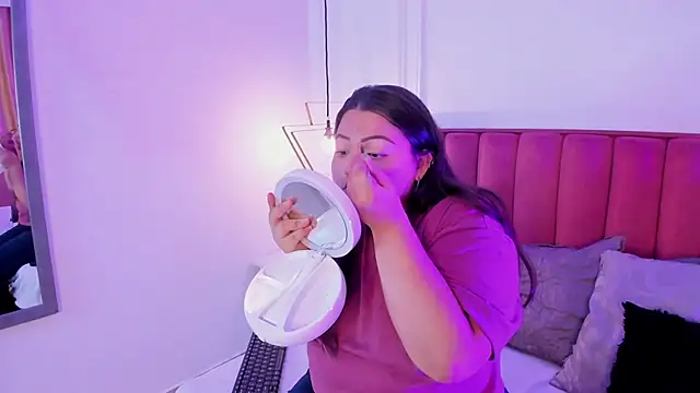 Tessa Sinclaire online show from September 2025 08:10:02 PM