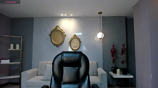 NataliaGaret online show from October 2025 03:26:02 AM