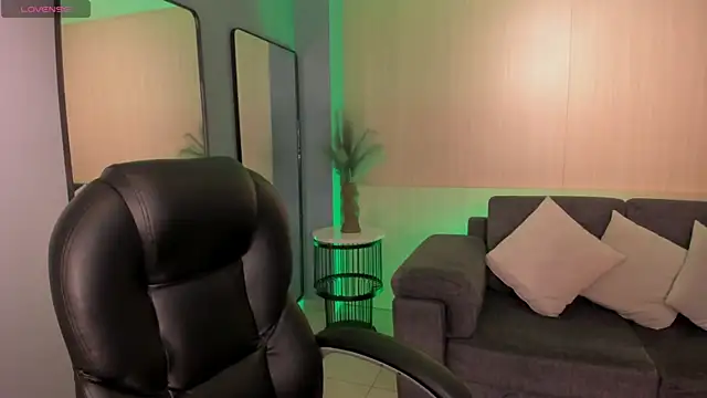 AyshelBrown online show from November 2025 03:49:02 AM