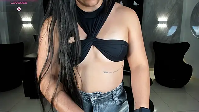 MilaColeman online show from May 2026 05:36:02 AM