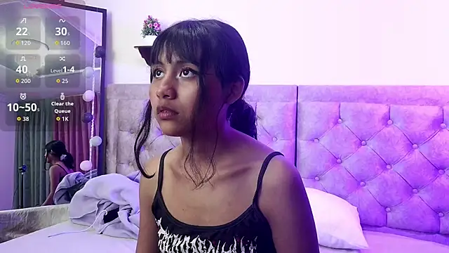 NubesNubladas online show from September 2025 04:28:01 AM