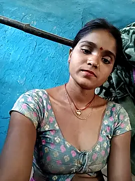 Snapshot of Harini_Gautam chatting on April 2026 07:27:01 AM Harini Gautam online show from April 2026 07:27:01 AM