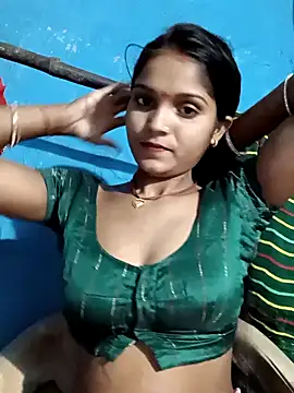 Snapshot of Harini_Gautam chatting on April 2026 04:09:02 PM Harini Gautam online show from April 2026 04:09:02 PM