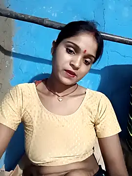 Snapshot of Harini_Gautam chatting on April 2026 04:34:02 PM Harini Gautam online show from April 2026 04:34:02 PM