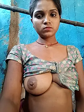 Snapshot of Harini_Gautam chatting on April 2026 05:47:02 AM Harini Gautam online show from April 2026 05:47:02 AM