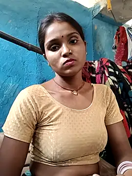 Snapshot of Harini_Gautam chatting on May 2026 05:02:01 AM Harini Gautam online show from May 2026 05:02:01 AM