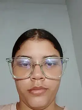 sandrago online show from September 2025 07:28:01 PM