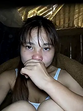 Snapshot of EllyBaby20 chatting on September 2025 03:45:02 AM EllyBaby20 online show from September 2025 03:45:02 AM