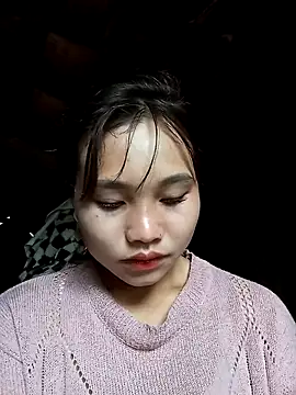 Snapshot of EllyBaby20 chatting on September 2025 01:11:01 AM EllyBaby20 online show from September 2025 01:11:01 AM