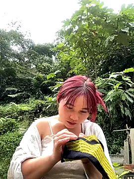 Snapshot of EllyBaby20 chatting on October 2025 05:08:02 AM EllyBaby20 online show from October 2025 05:08:02 AM