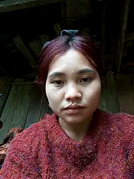 Snapshot of EllyBaby20 chatting on November 2025 08:25:01 AM EllyBaby20 online show from November 2025 08:25:01 AM