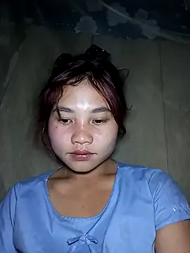 Snapshot of EllyBaby20 chatting on November 2025 03:46:01 PM EllyBaby20 online show from November 2025 03:46:01 PM