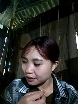 Snapshot of EllyBaby20 chatting on November 2025 02:17:02 AM EllyBaby20 online show from November 2025 02:17:02 AM