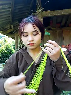 Snapshot of EllyBaby20 chatting on November 2025 01:49:01 AM EllyBaby20 online show from November 2025 01:49:01 AM