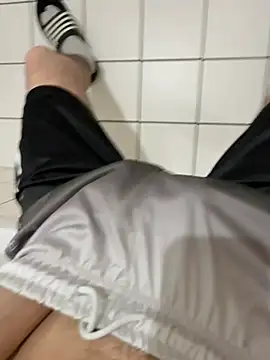 Dicksxd online show from February 2026 04:00:01 PM