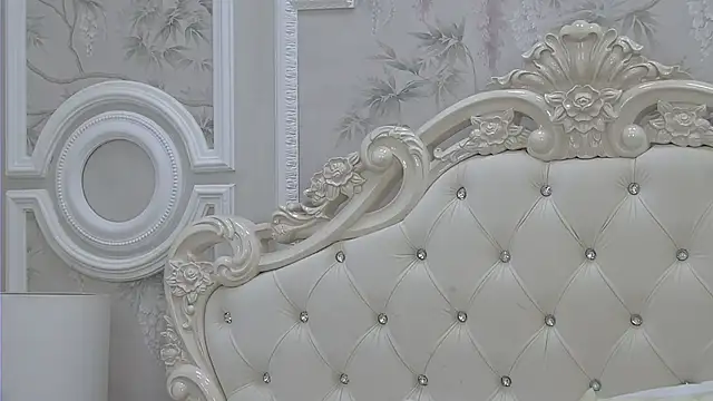 Snapshot of EllieFrosty_ chatting on October 2025 06:06:01 PM EllieFrosty online show from October 2025 06:06:01 PM