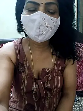 Snapshot of Rithya27 chatting on April 2026 06:27:02 PM Rithya27 online show from April 2026 06:27:02 PM