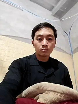 Snapshot of Boytasexy chatting on November 2025 11:49:02 PM Boytasexy online show from November 2025 11:49:02 PM