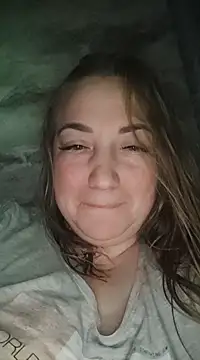 Snapshot of Kiss_Eva chatting on December 2024 11:39:02 PM Kiss Eva online show from December 2024 11:39:02 PM