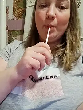 Snapshot of Kiss_Eva chatting on February 2025 04:12:02 PM Kiss Eva online show from February 2025 04:12:02 PM